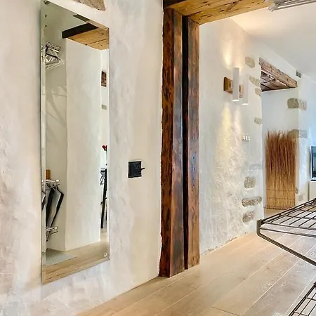 Old Town Lai Street With Private Parking Apartment *